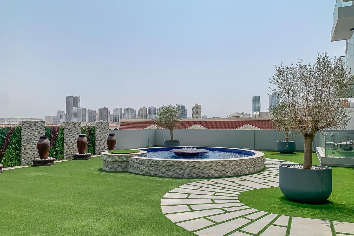 Frank Porter - Bluebell Residence Jvc Dubai Exterior photo